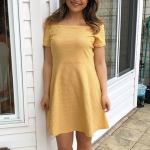 Old navy yellow striped dress Clearance
